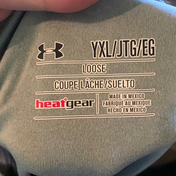 Under Armour Grey Kids T Shirt - Picture 2 of 5